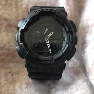Men’s G Shock watch